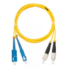 Оптический переходной шнур NIKOMAX NMF-PC2S2C2-SCU-FCU-002